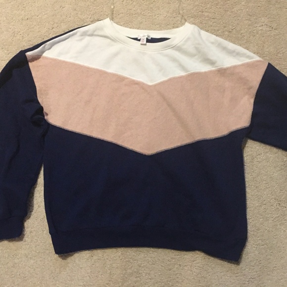flirtitude Tops - Flirtitude Active Sweatshirt